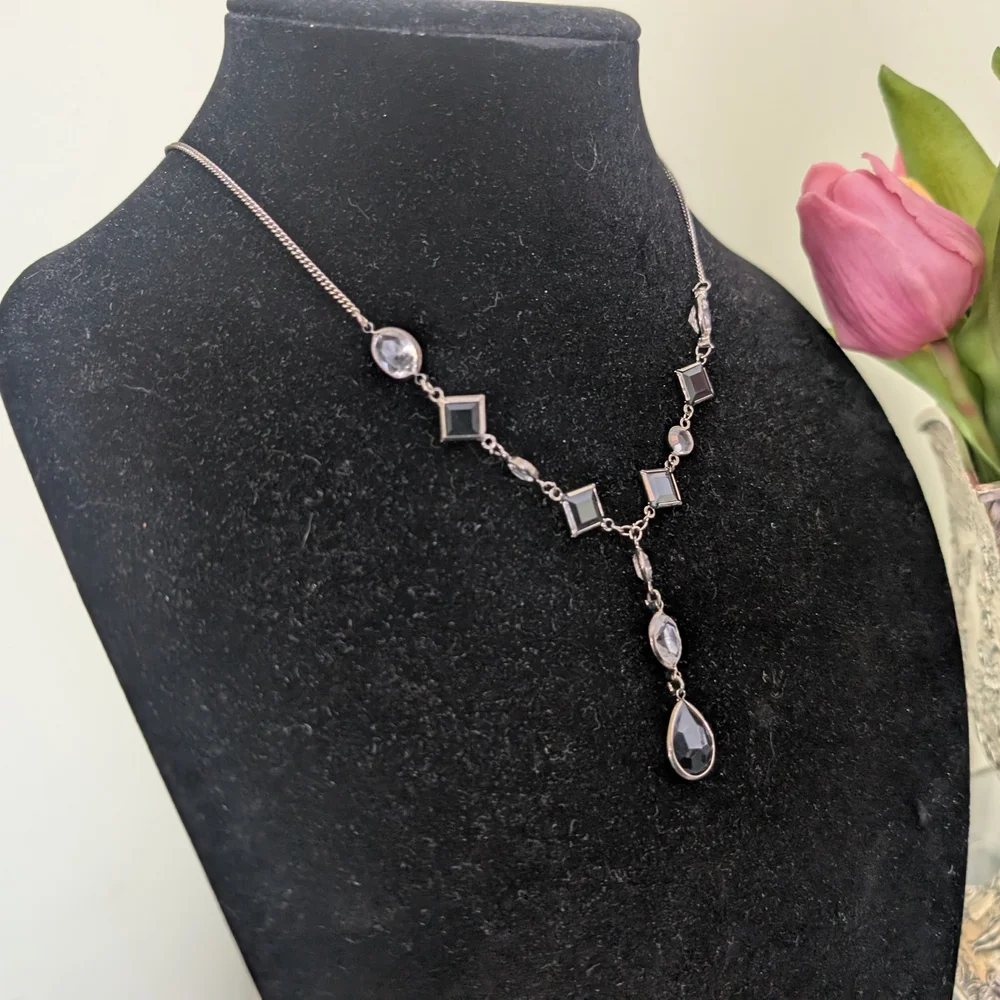 Vintage Silver-Tone Black Crystal Drop Necklace - Picture 5 of 13